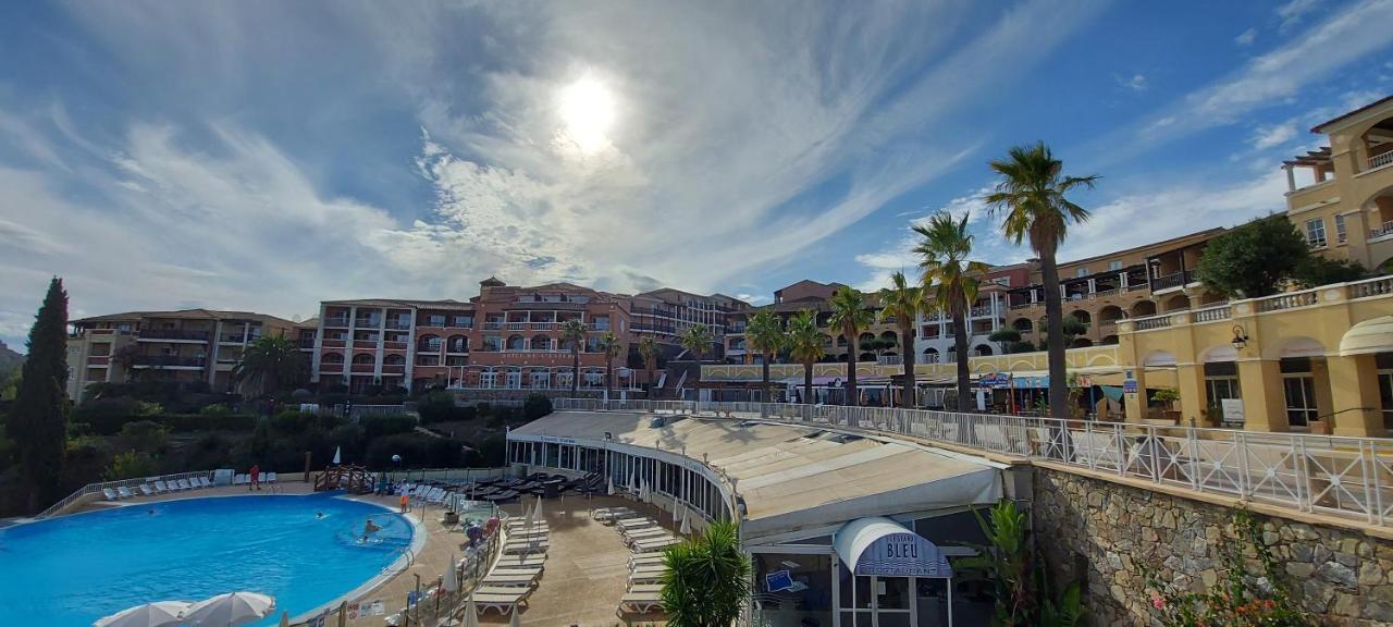 Saint-Raphael- Vue Mer Et Massif De L'Esterel ภายนอก รูปภาพ